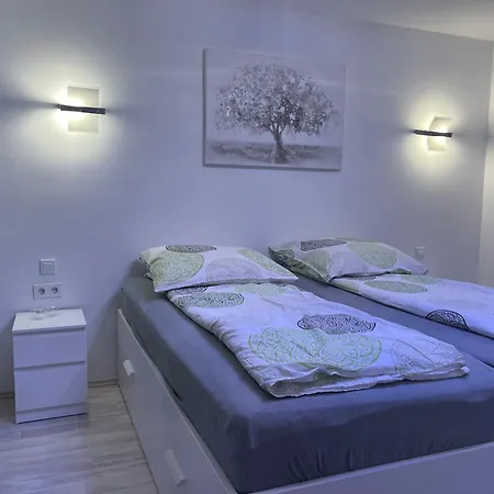 Wunderschoenes 2 Zimmer Apartment Zentrum Goldstadt Pforzheim Extérieur photo