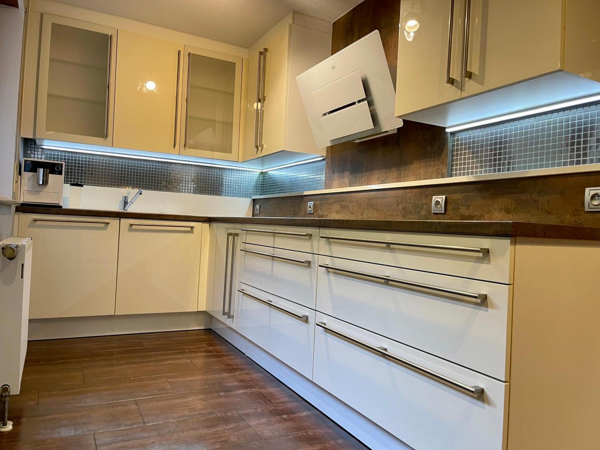 Apartment Wunderschoenes 2 Zentrum Goldstadt